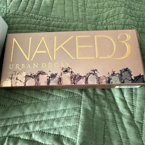 Urban Decay Naked3 Eyeshadow Palette - Neutral Shades